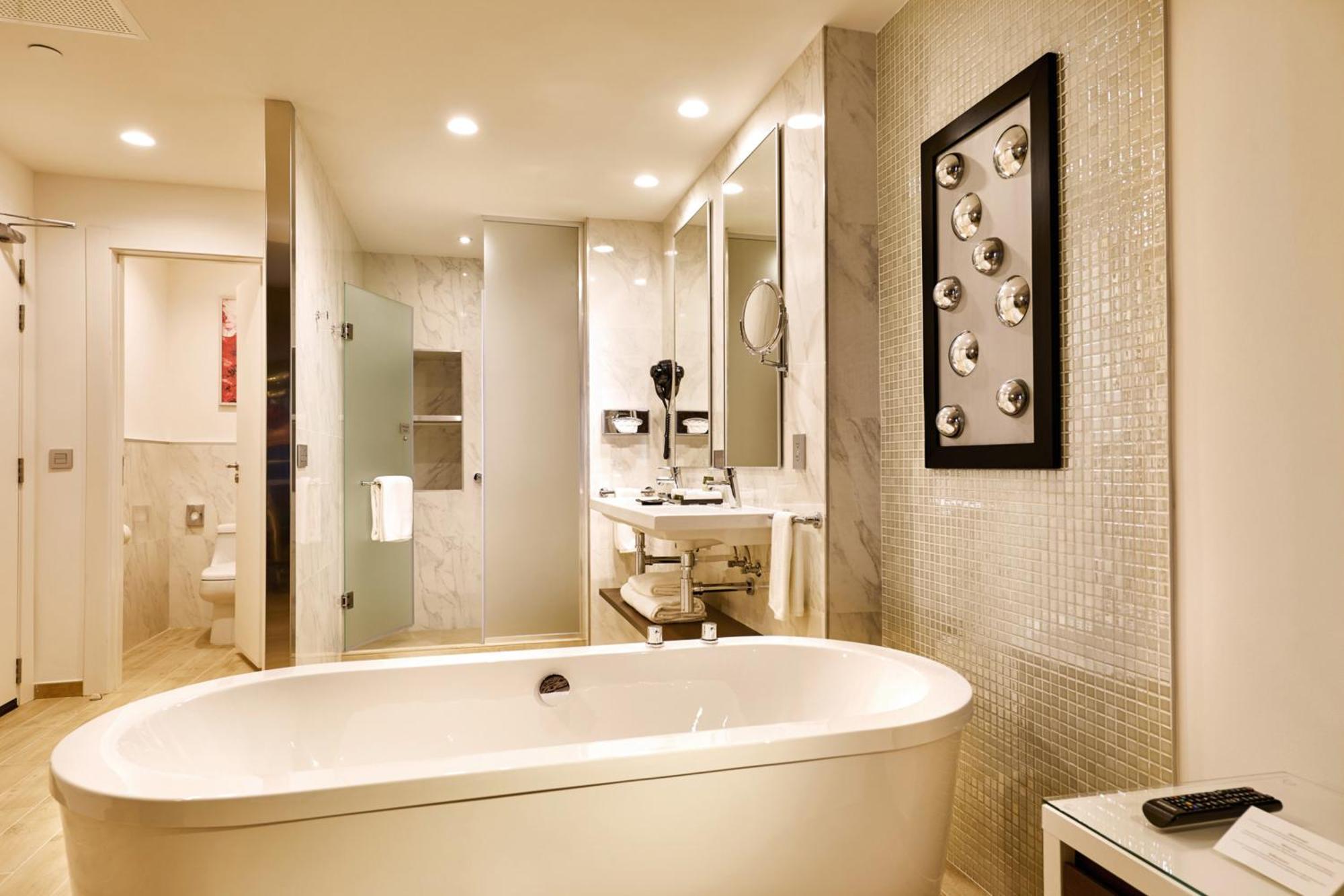 Junior Suite Ocean Front